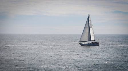 विश्वभरका १० उत्कृष्ट नौकायन साहसिक कार्यहरू