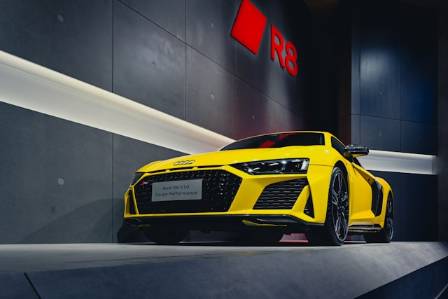 २०२५ मा आउने उत्कृष्ट नयाँ सुपरकार र स्पोर्ट्स कारहरू